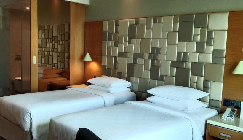 高级客房, Courtyard By Marriott Madurai