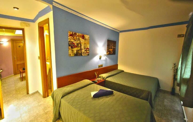 Номер Стандарт, Hostal Apolo Trece