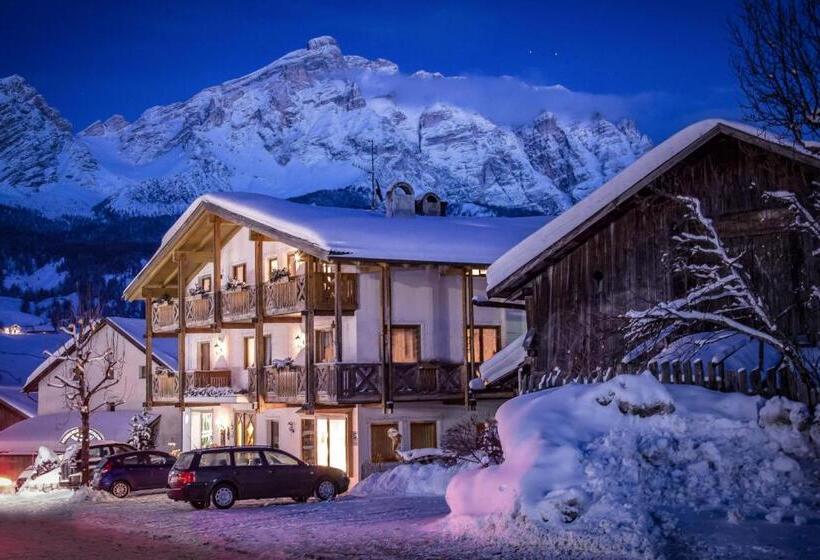 Апартаменты Superior 1 Спальня, Residence Sas Vanna