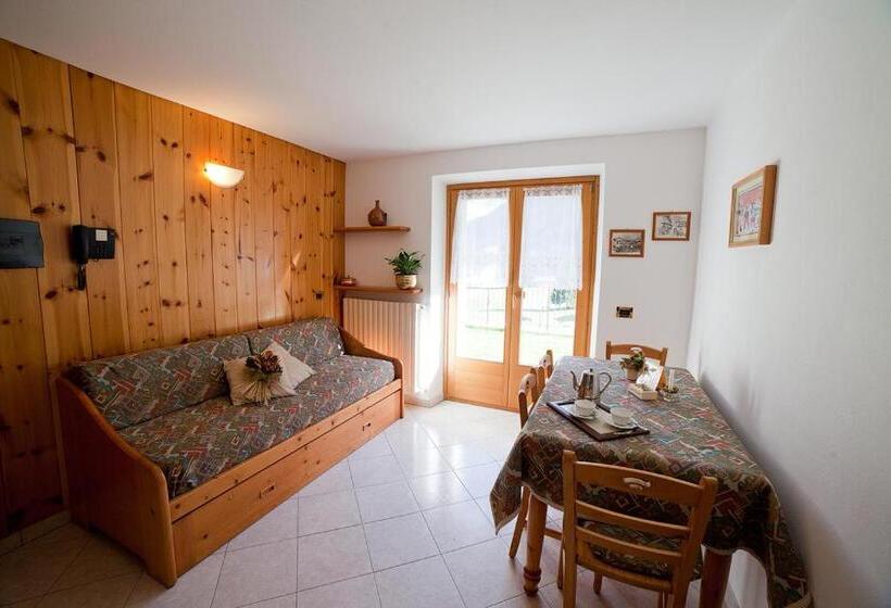 آپارتمان 1 خوابه با چشم‌انداز, Chalet Bucaneve