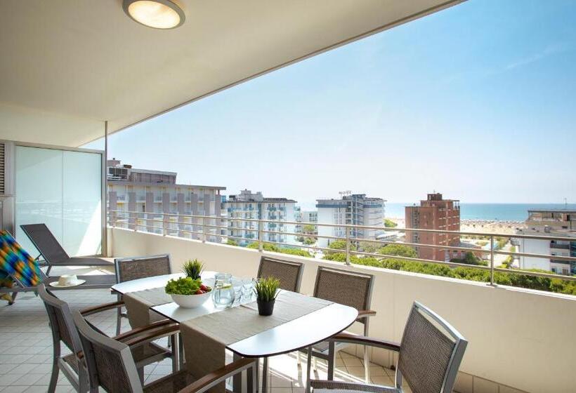 Апартаменты Deluxe 2 Спальни Вид на Море, Residence Serenissima
