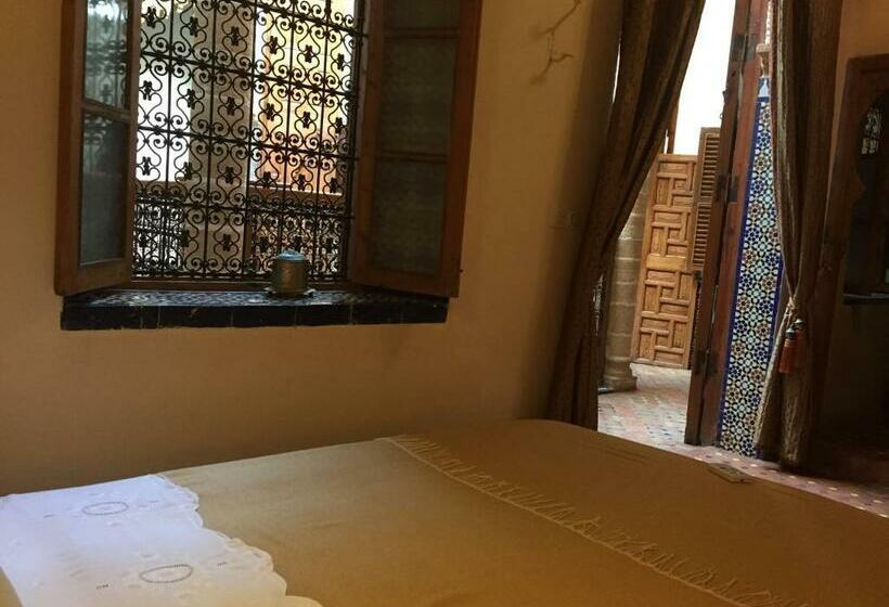 Номер Стандарт, Riad Marhaba