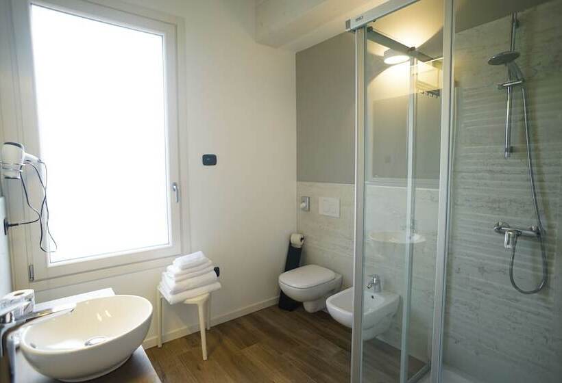 Quarto Triplo Estandar, Tenuta Albertini