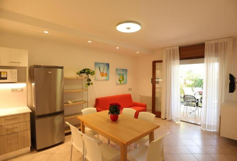 テラス付き１ベッドルームアパートメント, Villaggio Mare Blu