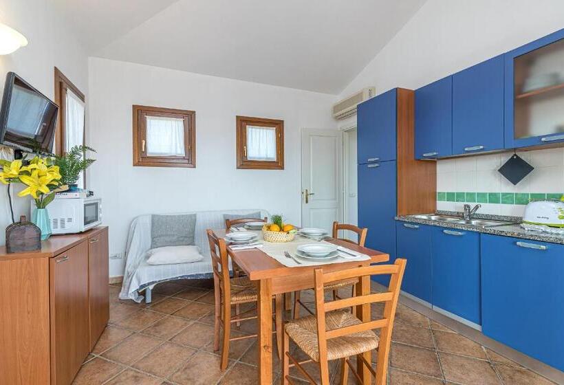 Апартаменты 2 Спальни Вид на Море, Le Dimore Di Nettuno   Happy Rentals