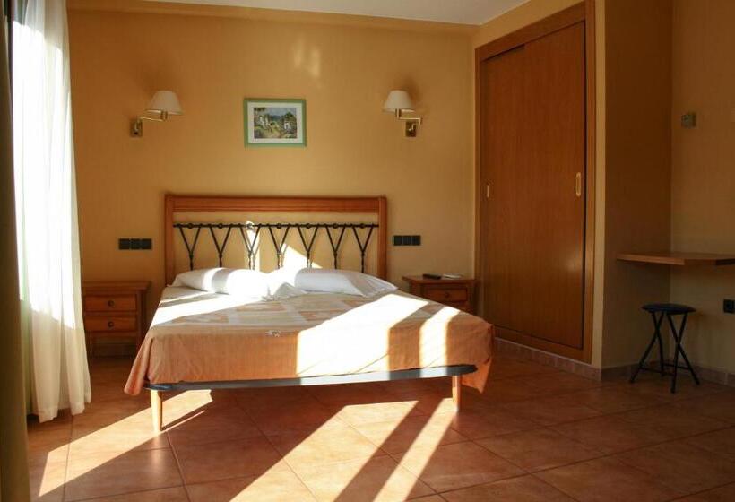 Номер Стандарт, Hostal Mont Rock