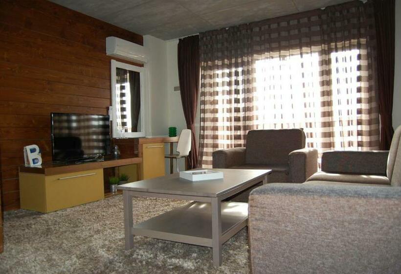 Люкс Дюплекс, Aparthotel Seasons Glavatarski Han