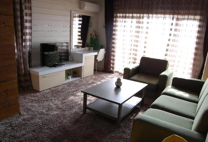 Люкс Дюплекс, Aparthotel Seasons Glavatarski Han