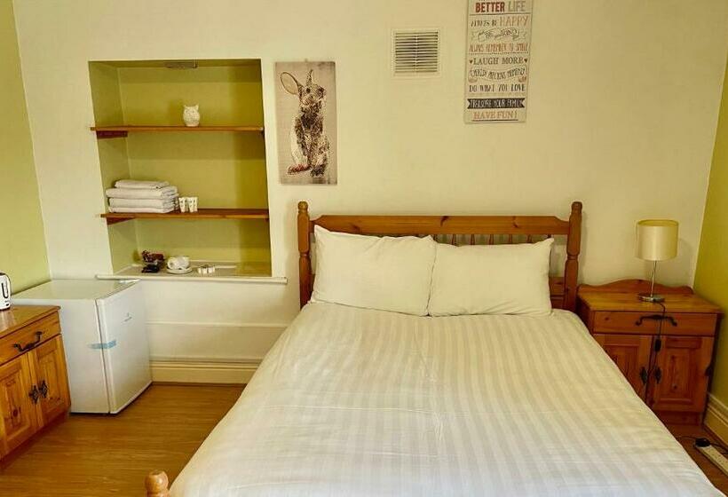 Семейный Номер, An Stór Townhouse
