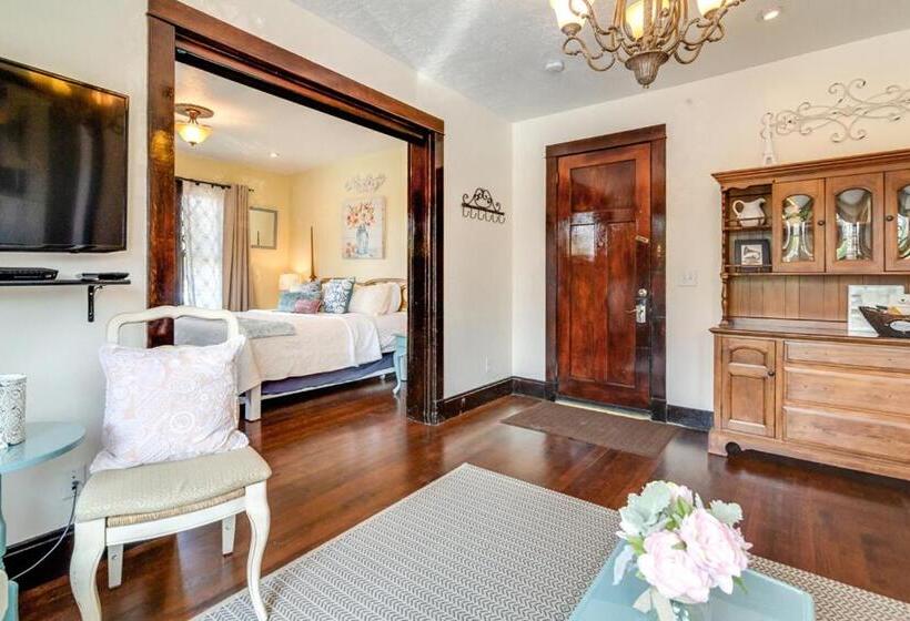 Вилла 1 Спальня, Aspenwood Manor South