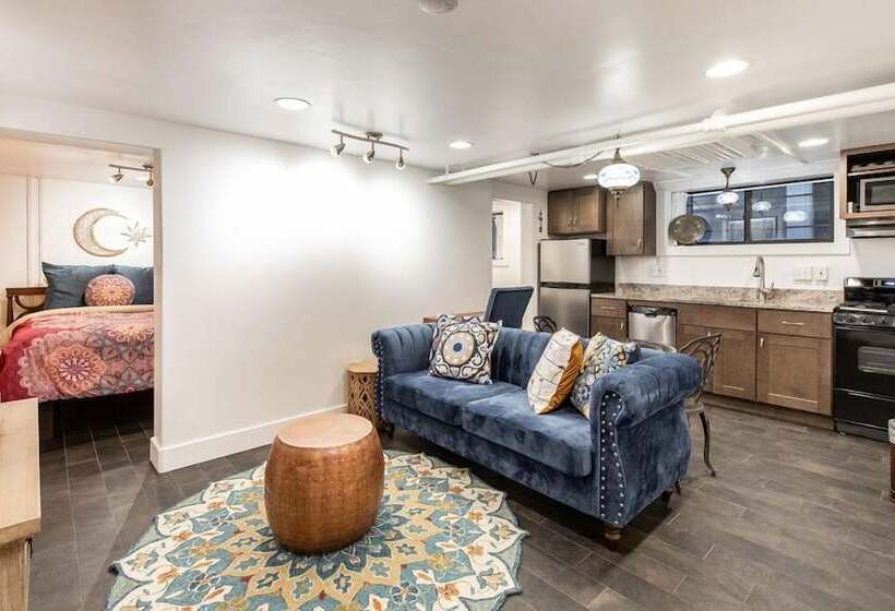 Номер Стандарт, Aspenwood Manor South