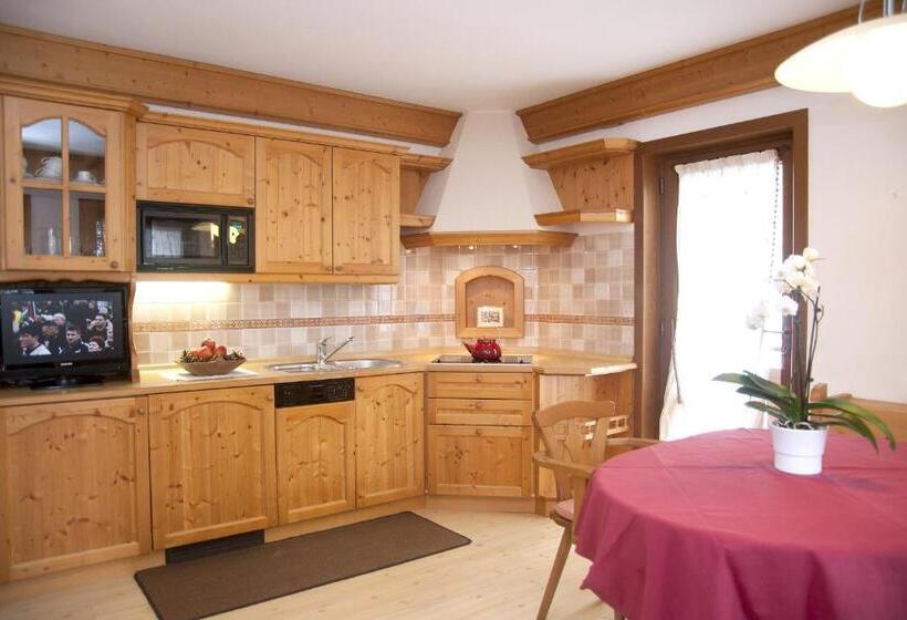 آپارتمان 2 خوابه, Residence Peniè