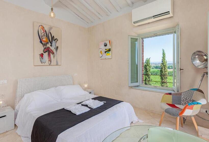 デラックススイート, Siena House