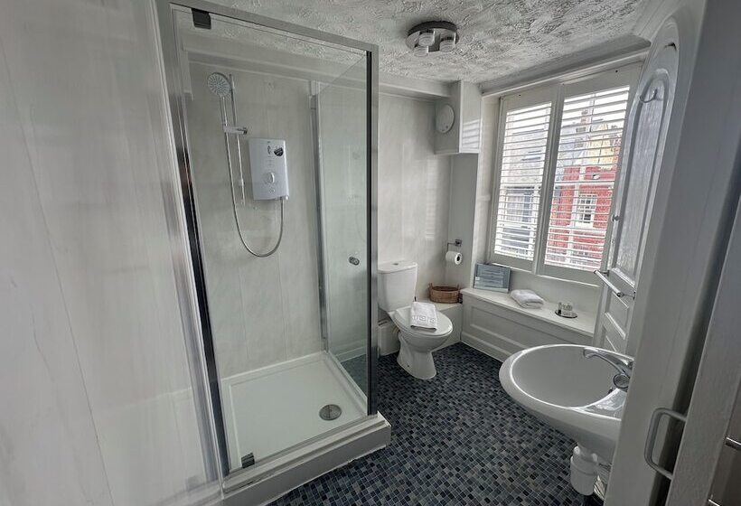 Классический Номер, The Barrington Guesthouse