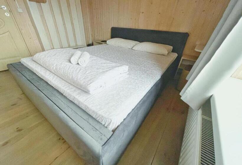 غرفة أساسية, Guest House Lviv