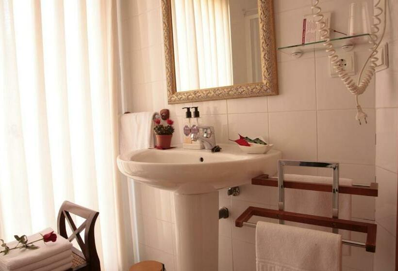 스탠다드 룸, Hostal Antigua Morellana