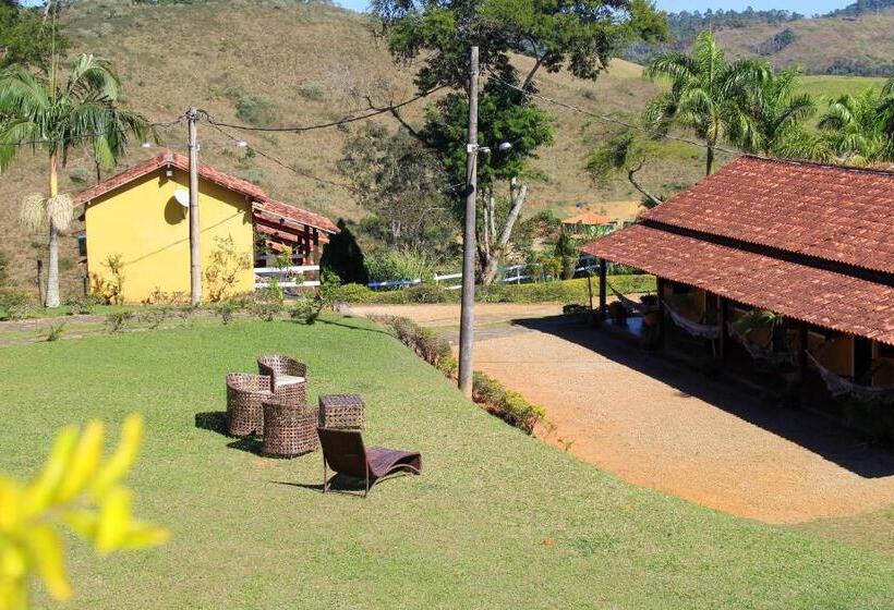 标准三人间, Pousada Chapadão