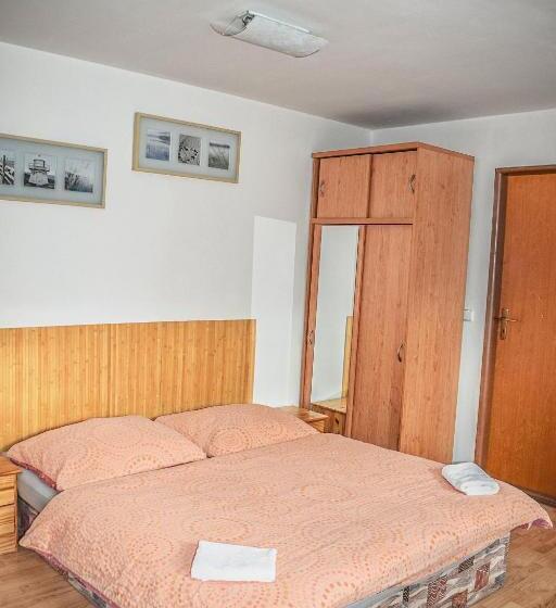 침실 2개 아파트, Apartment Albi
