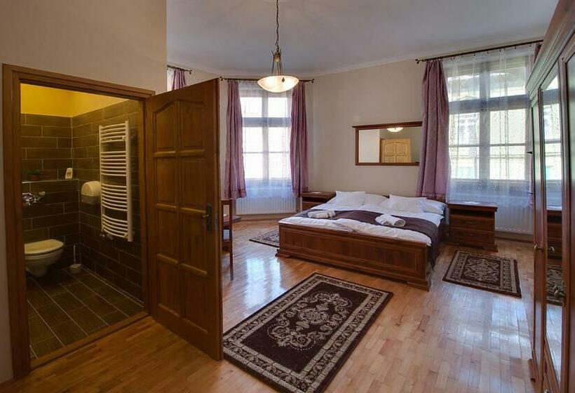 Номер Стандарт, Csanabella House