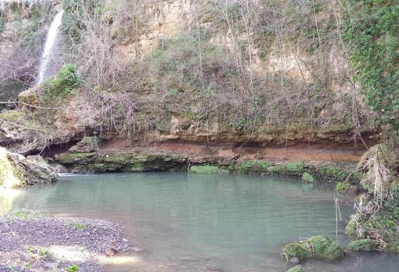 اتاق لوکس, Agriturismo Podere La Cascata