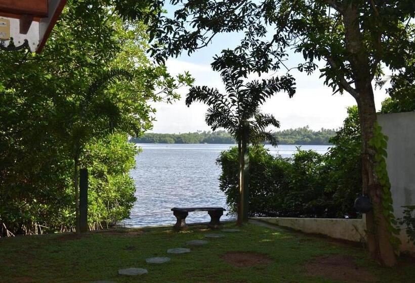 Вилла с 1 спальней и бассейном, Sethra Villa Bentota
