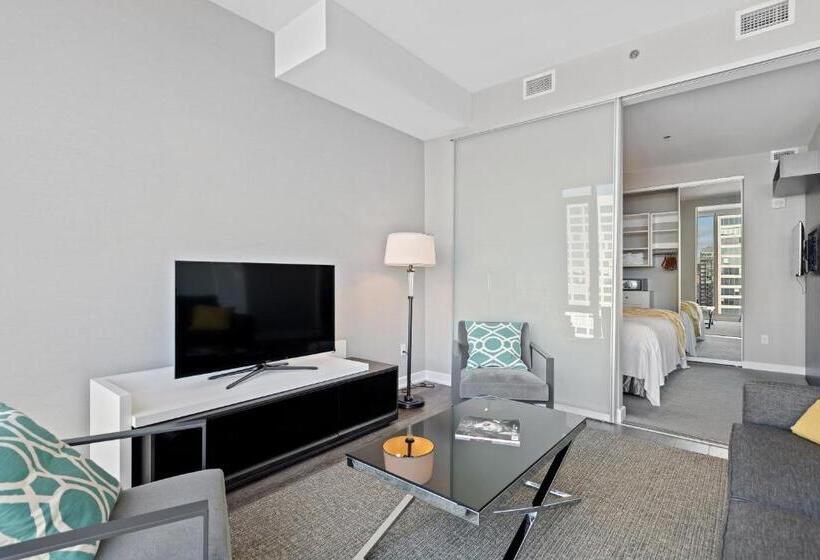 آپارتمان لوکس 1 خوابه, Soho Residences Lisgar