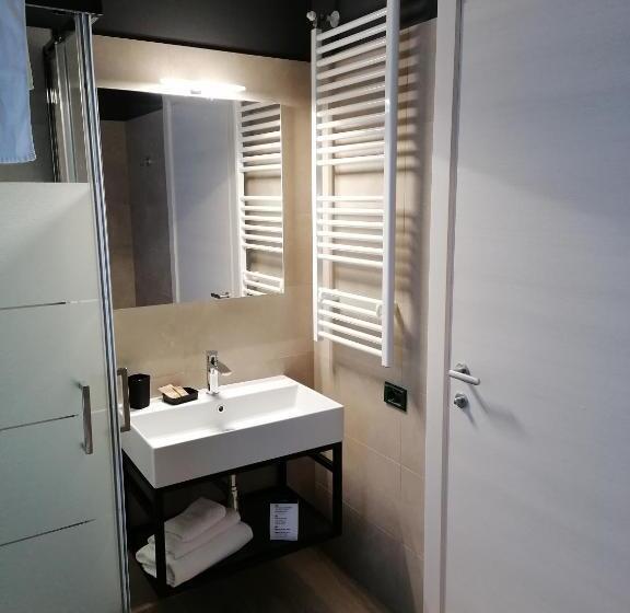 اتاق استاندارد, Agriturismo Ai Due Leoni
