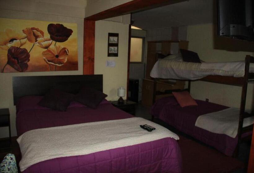 4인용 스탠다드 룸, Hostal Los Guindos