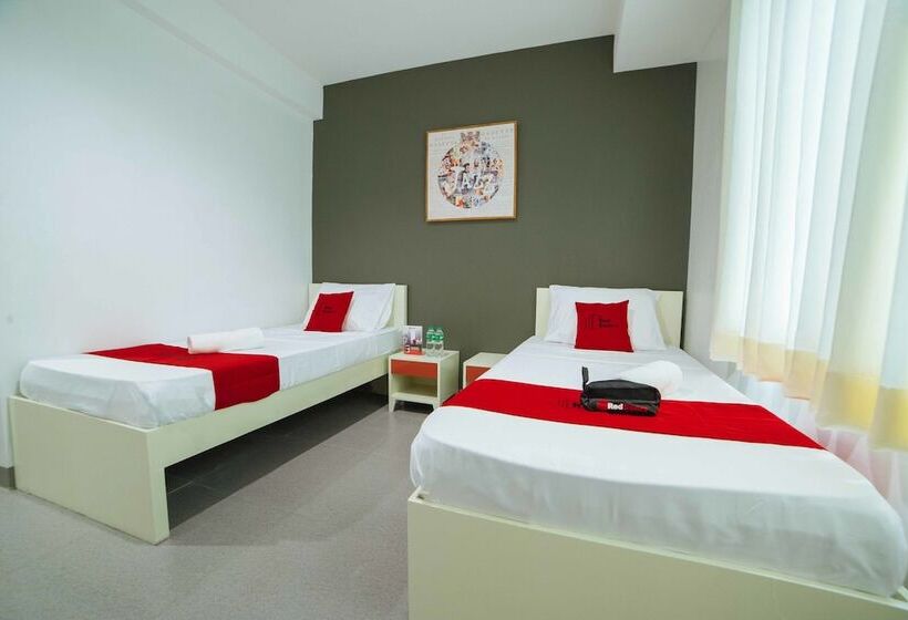 Номер Стандарт, Reddoorz Plus @ Roxas Street Davao