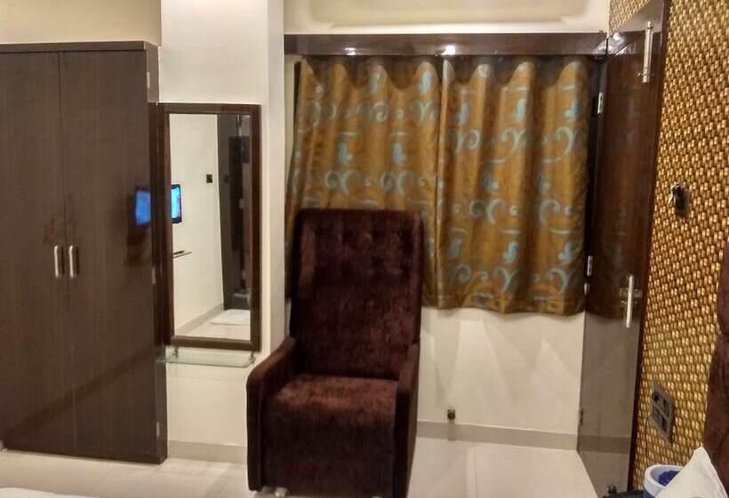 豪华房间, The Jk Hotel   Opp Railway Station