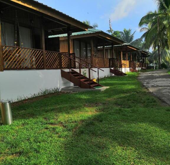 Номер Deluxe, Rainforest Resort