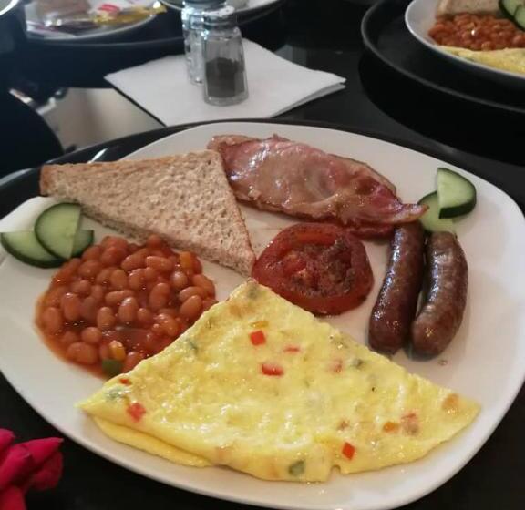 اتاق لوکس, Double L Guest Lodge Palapye