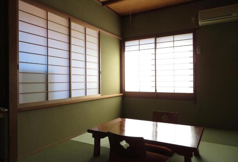 이코노미 룸, Hakone Miyanoshita Myojokan