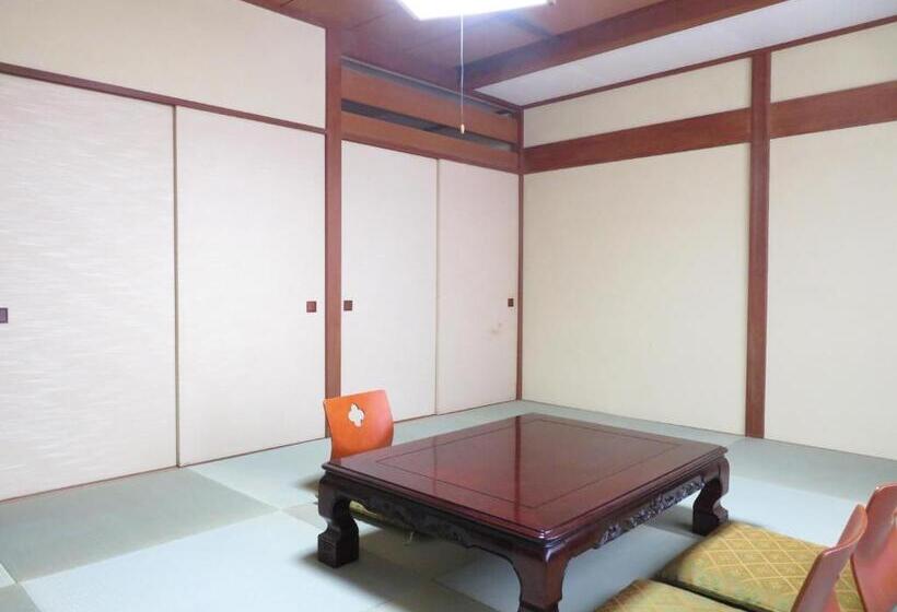 스탠다드 트리플 룸, Hakone Miyanoshita Myojokan