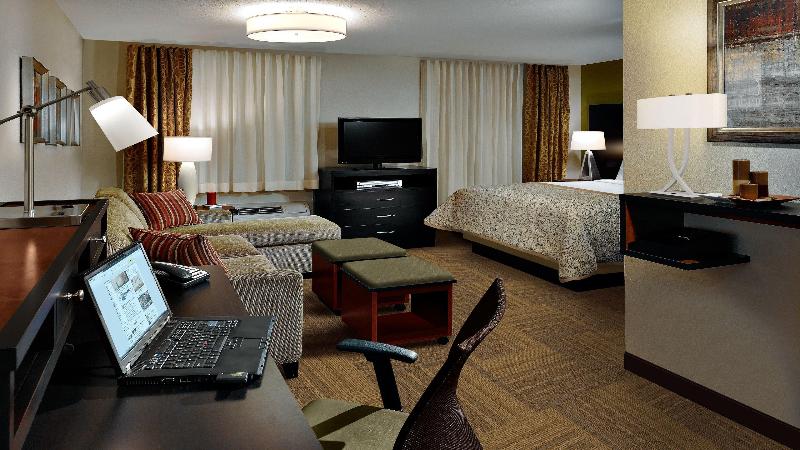 身障者適用スタンダードルーム, Staybridge Suites   Lafayette, An Ihg