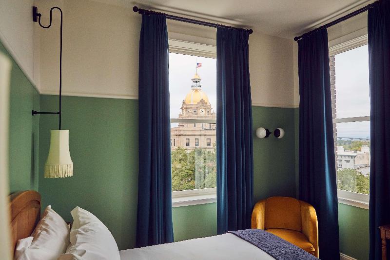 Стандартный Номер Кровать Кинг, The Drayton Hotel Savannah, Curio Collection By Hilton