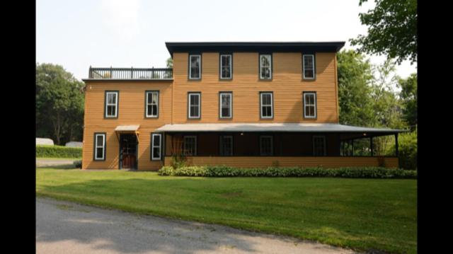 Люкс, The Woodbine Inn