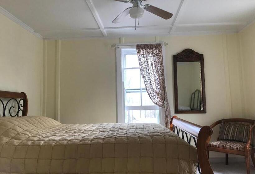 Дом 4 Спальни, The Woodbine Inn