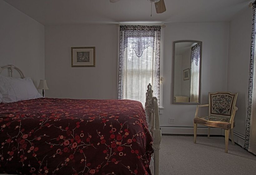 Люкс Повышенной Комфортности, The Woodbine Inn