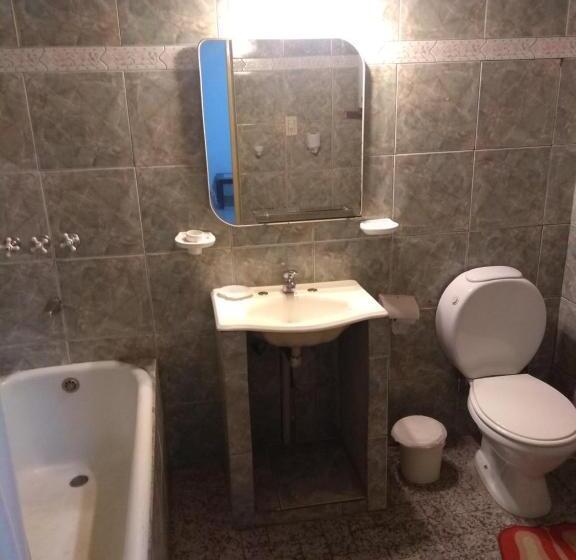 Quarto Quádruplo Standard, Residencial Marlis