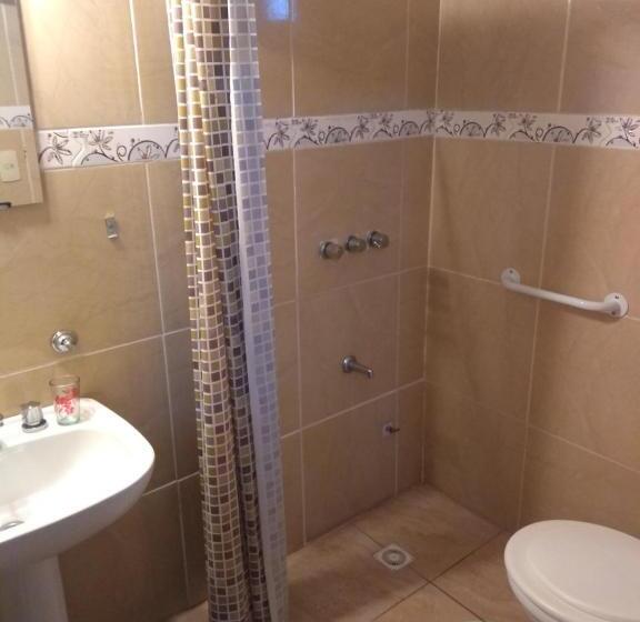 חדר סטנדרט לשלושה, Residencial Marlis