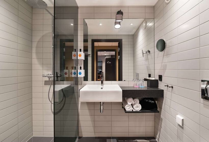 Номер Стандарт, Quality Hotel River Station