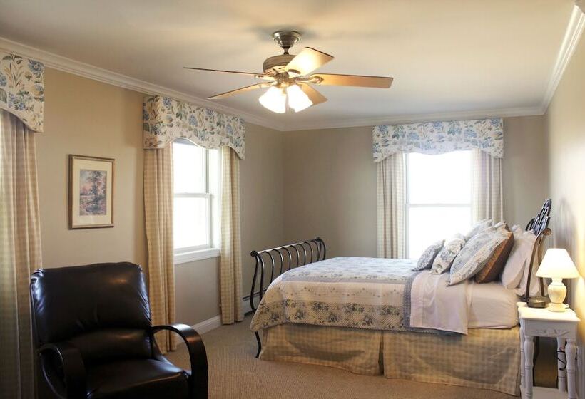 Family Suite, Lamp Post Lodge