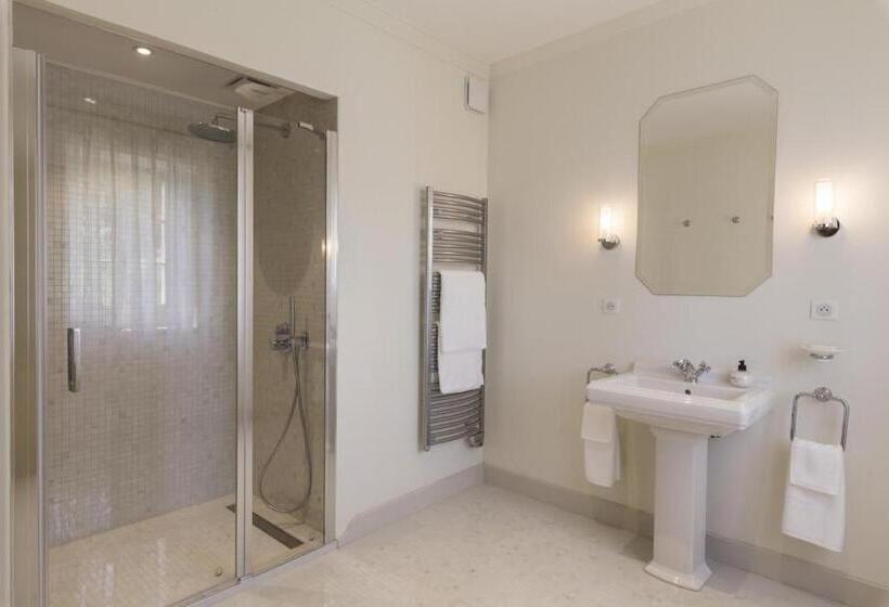 スタンダードルーム, Chambres D Hotes De Chateau Renon
