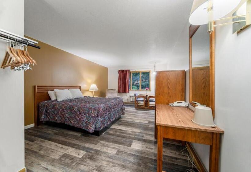장애인을 위한 스탠다드 룸, Executive Inn
