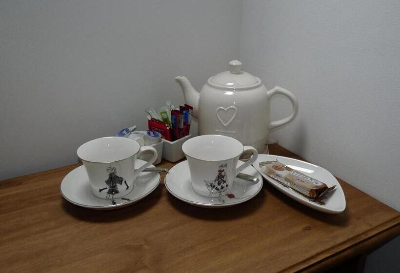 스탠다드 트리플 룸, Stirabout Lane B&b