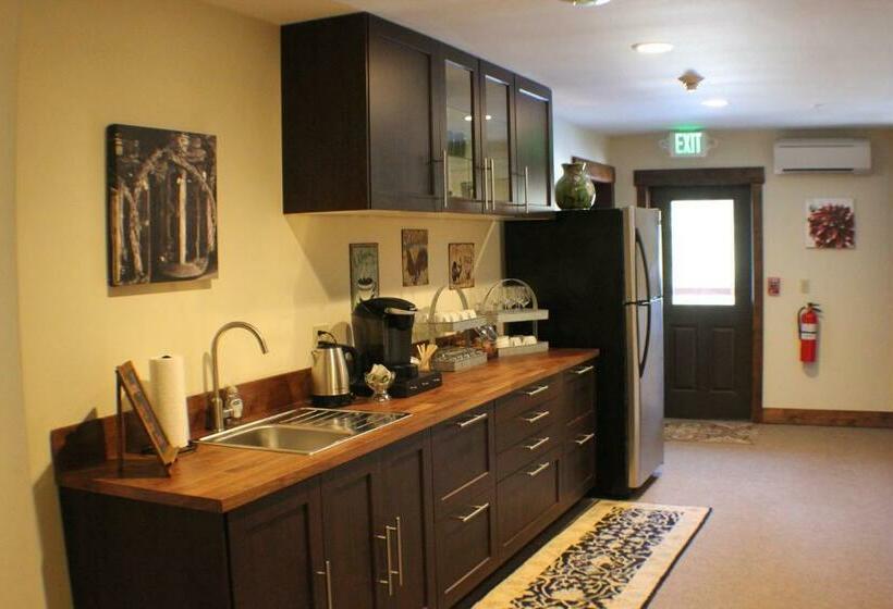 Номер Deluxe Кровать Кинг, Comforts Of Whidbey