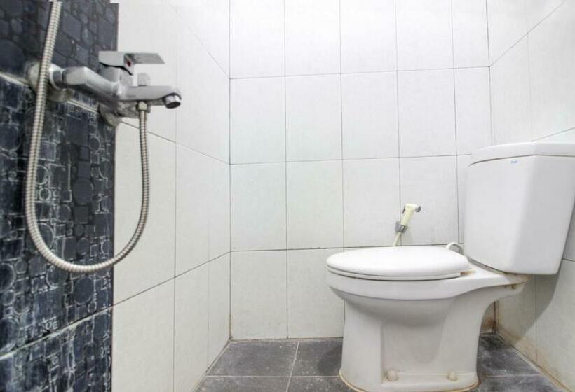 Номер Стандарт, Reddoorz Near Rs Sarjito Yogyakarta 2