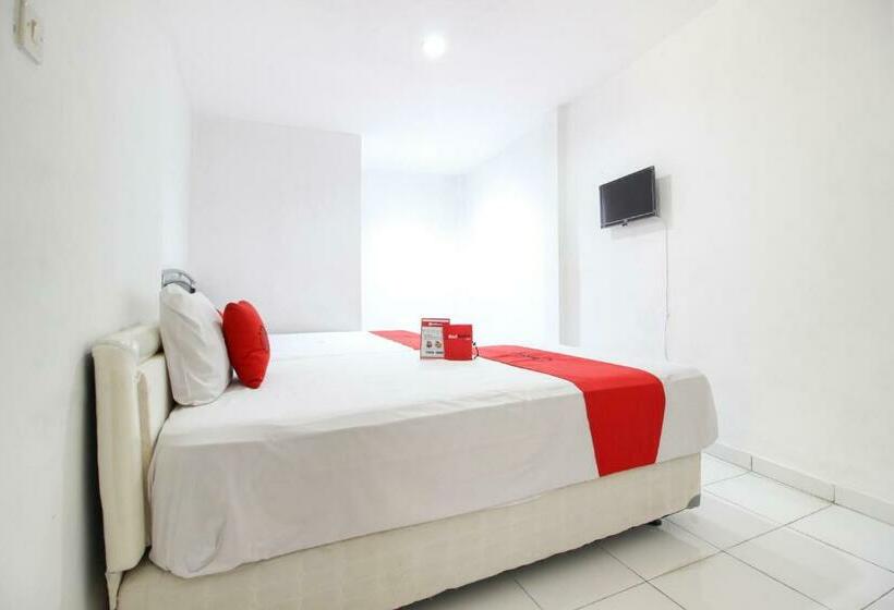 Семейный Номер, Reddoorz Near Rs Sarjito Yogyakarta 2
