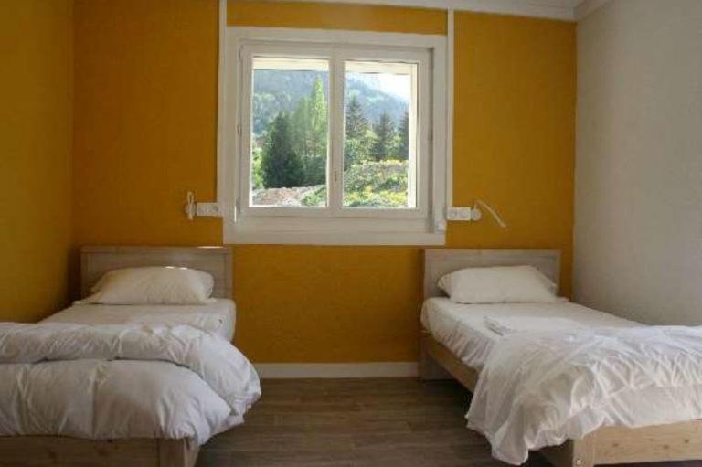 Номер Стандарт Трехместный, Domaine De Maravant   Centre De Vacances